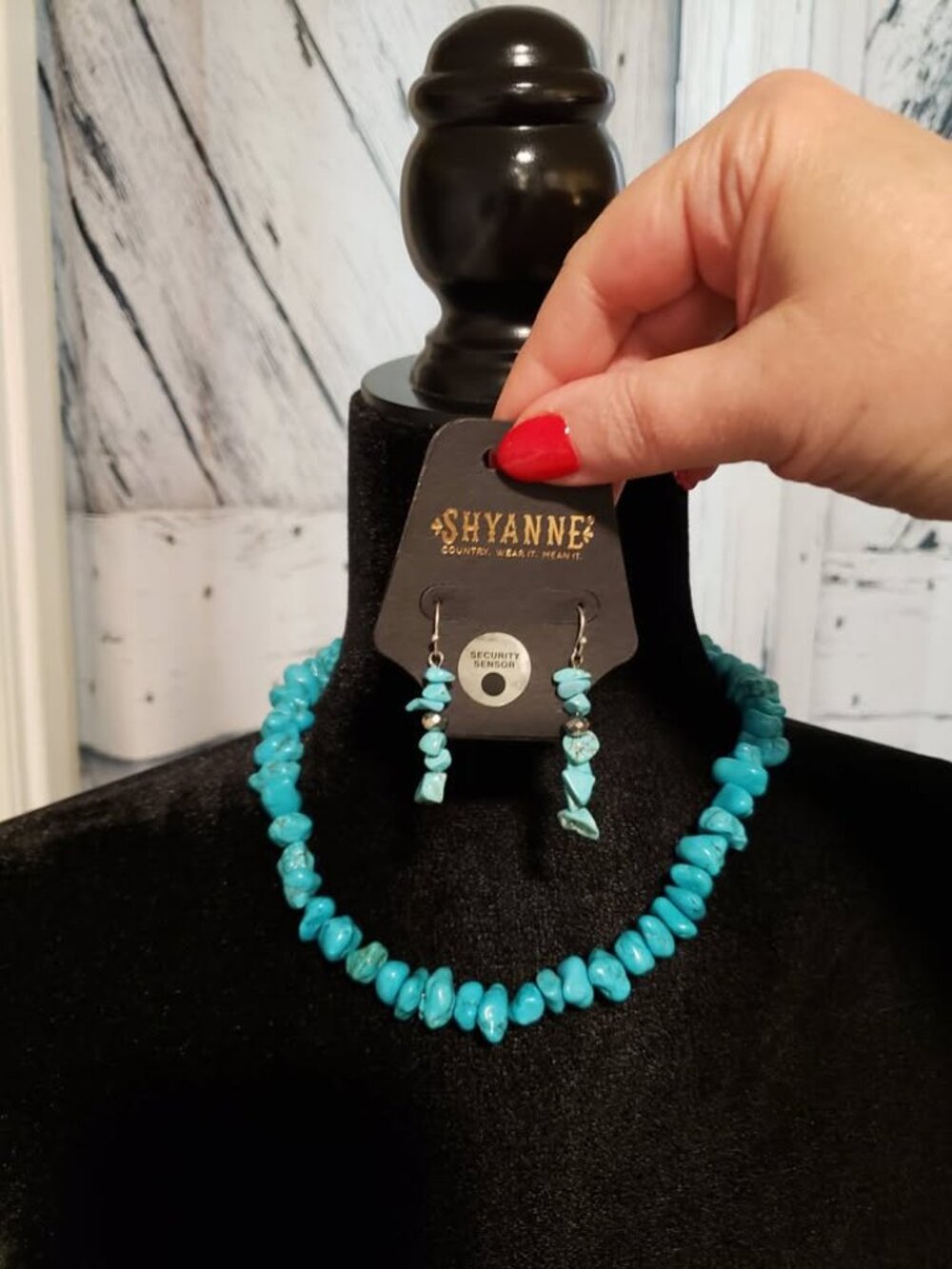 ⭐️ SHYANNE Earrings & Necklace Turquoise Set
